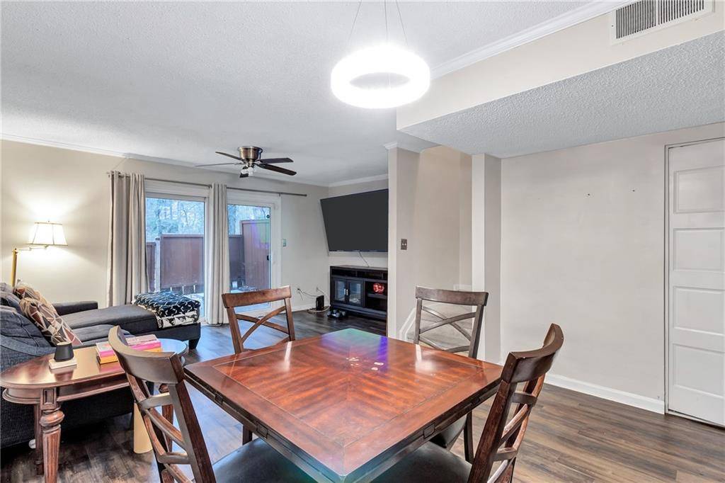 Peachtree Corners, GA 30092,6212 Overlook RD
