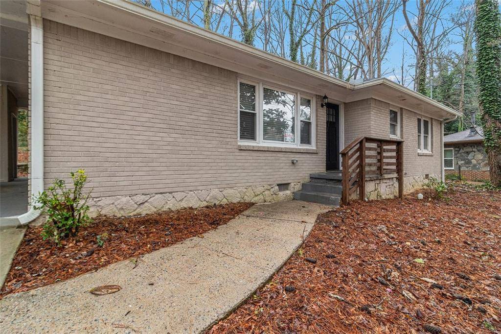 Atlanta, GA 30311,1883 WINDSOR DR SW