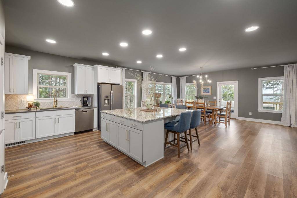 Dahlonega, GA 30533,567 Crown Mountain WAY