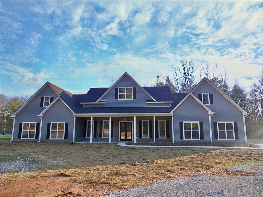 Barnesville, GA 30204,587 Piedmont RD