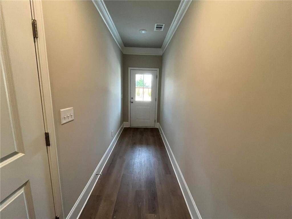 Hoschton, GA 30548,11 Creekside Commons DR