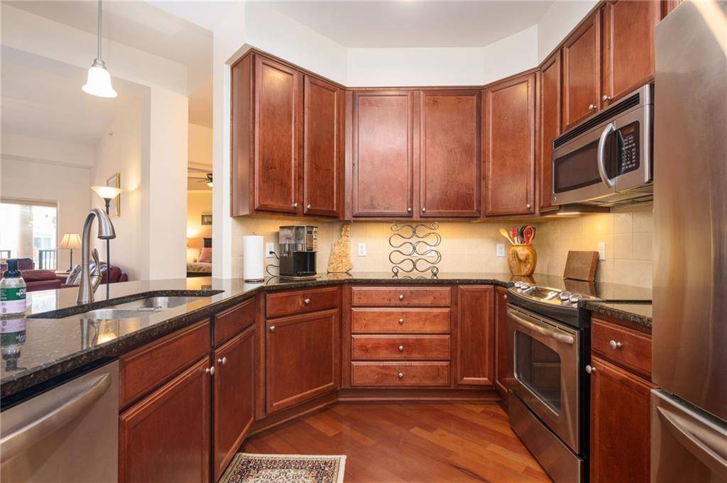 Atlanta, GA 30339,200 River Vista DR #736