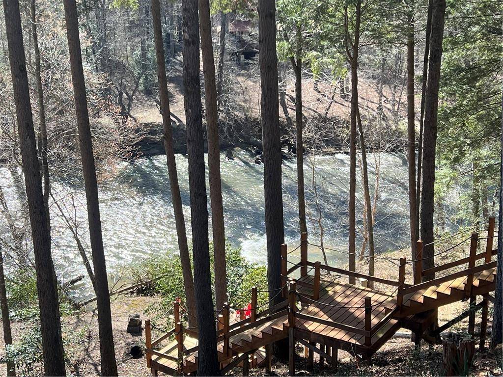 Ellijay, GA 30536,651 Riverfront DR