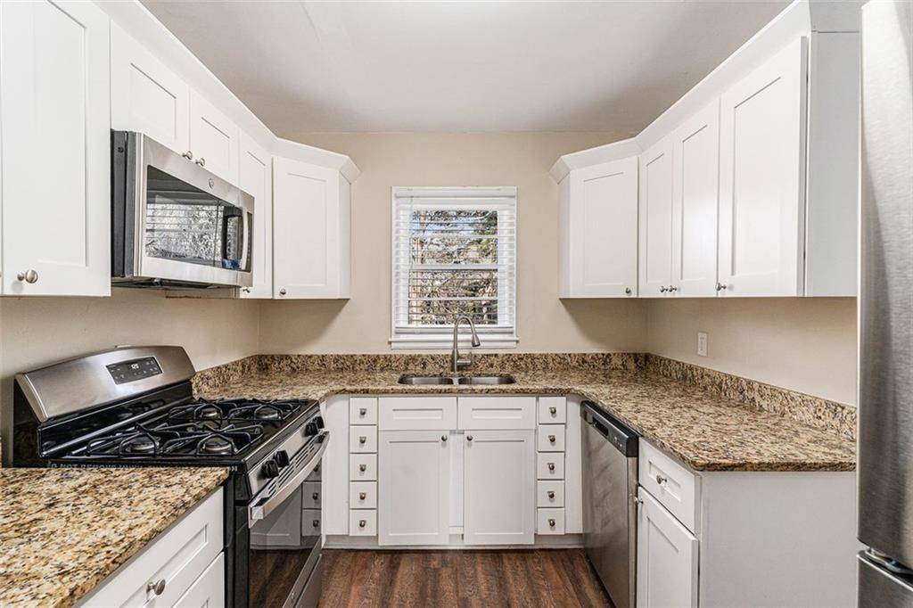 Decatur, GA 30032,2203 KNOLL DR