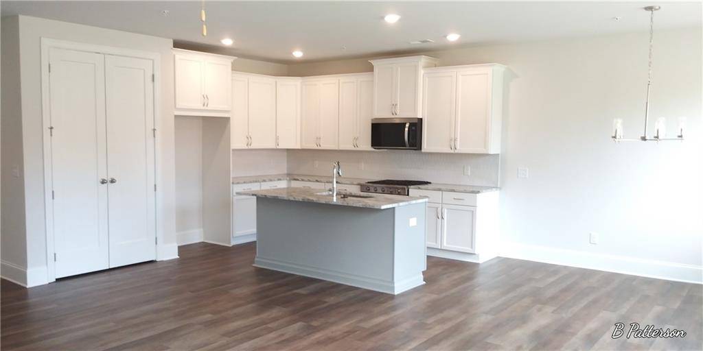 Marietta, GA 30008,1062 Crest Mill DR