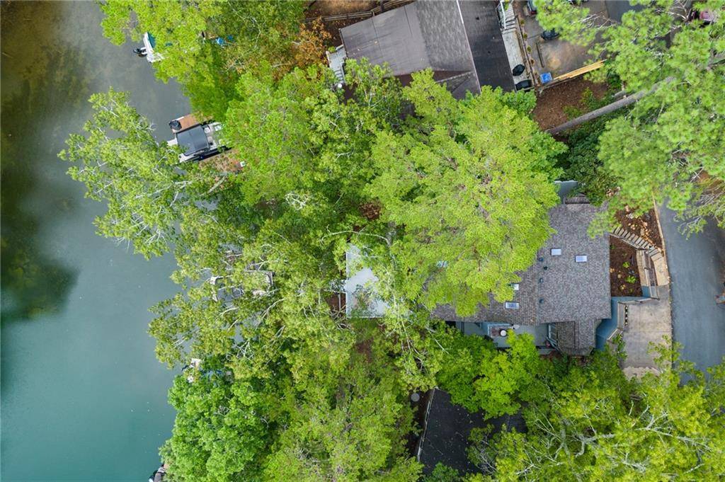 Waleska, GA 30183,114 Narrows LOOP