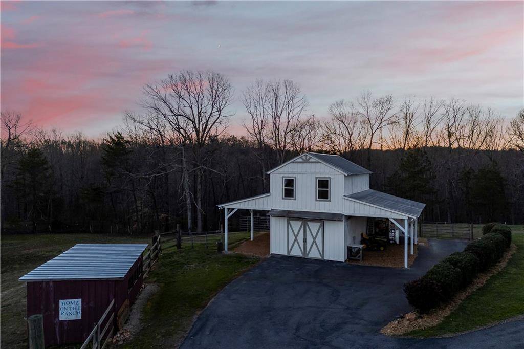 Lula, GA 30554,1759 Moccasin Gap RD