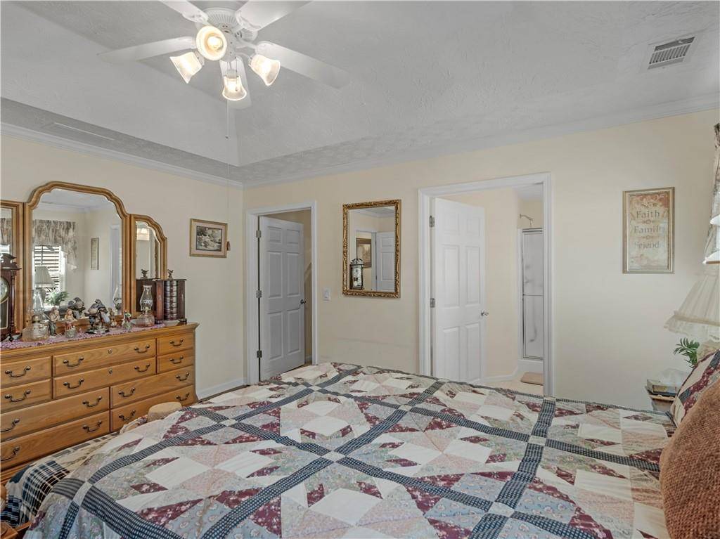 Loganville, GA 30052,507 Mockingbird LN