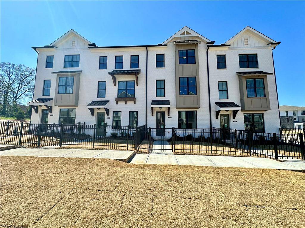 Cumming, GA 30040,510 Healy DR #71