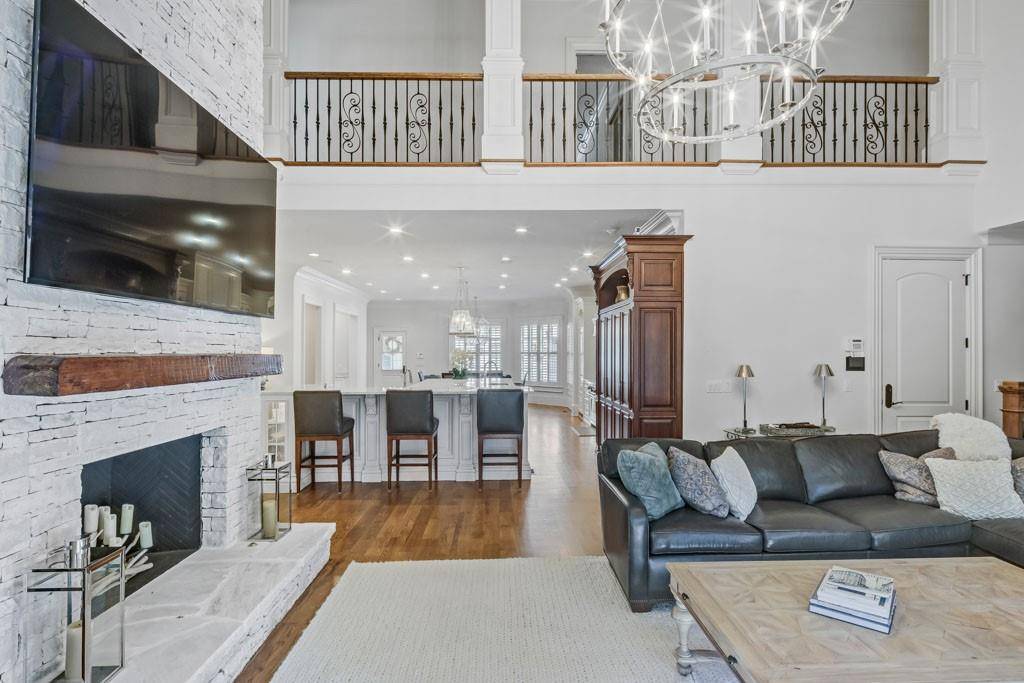 Atlanta, GA 30305,3594 Tuxedo CT NW
