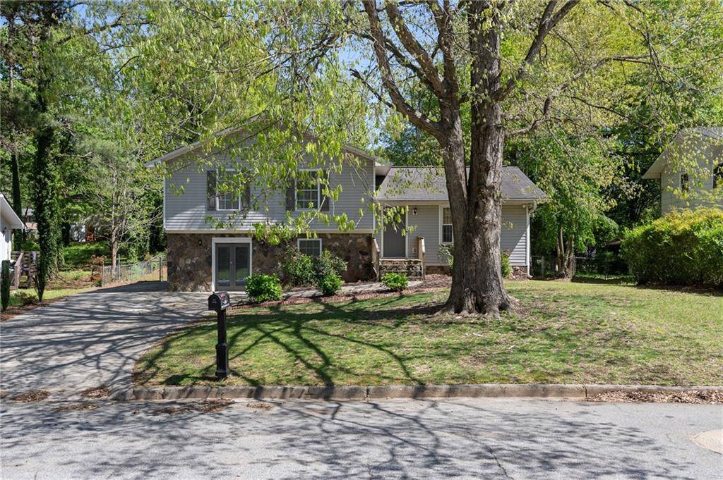 Riverdale, GA 30274,8876 Ashwood DR