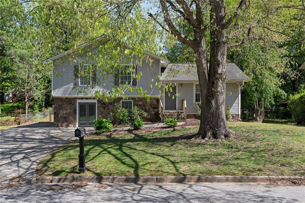 Riverdale, GA 30274,8876 Ashwood DR