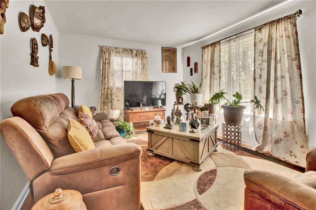 College Park, GA 30349,5505 Longmeadow LN