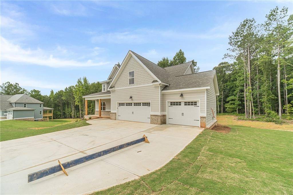 Covington, GA 30014,210 Pinewood DR