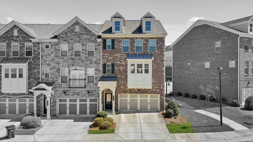 Atlanta, GA 30341,4121 Barry PL