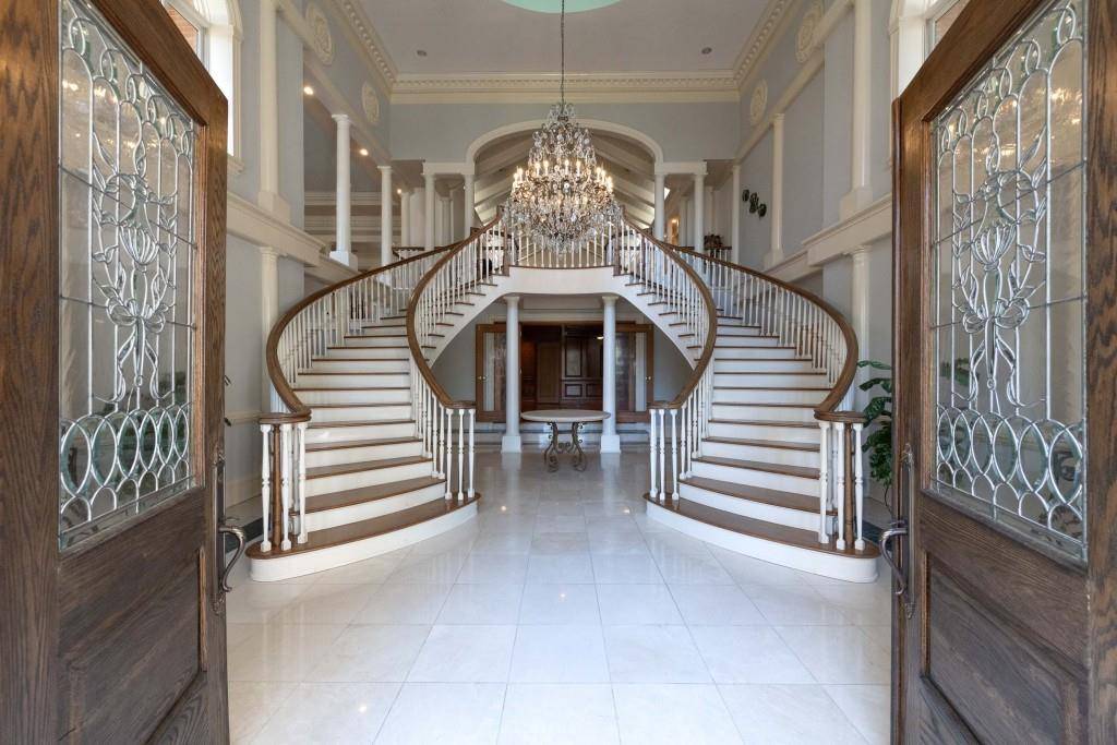 Atlanta, GA 30327,631 Fairfield RD NW