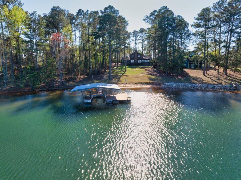 Hartwell, GA 30643,321 Cedar LN