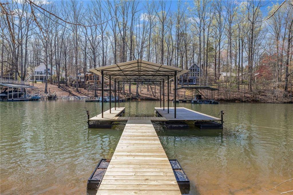 Dawsonville, GA 30534,330 Lake DR