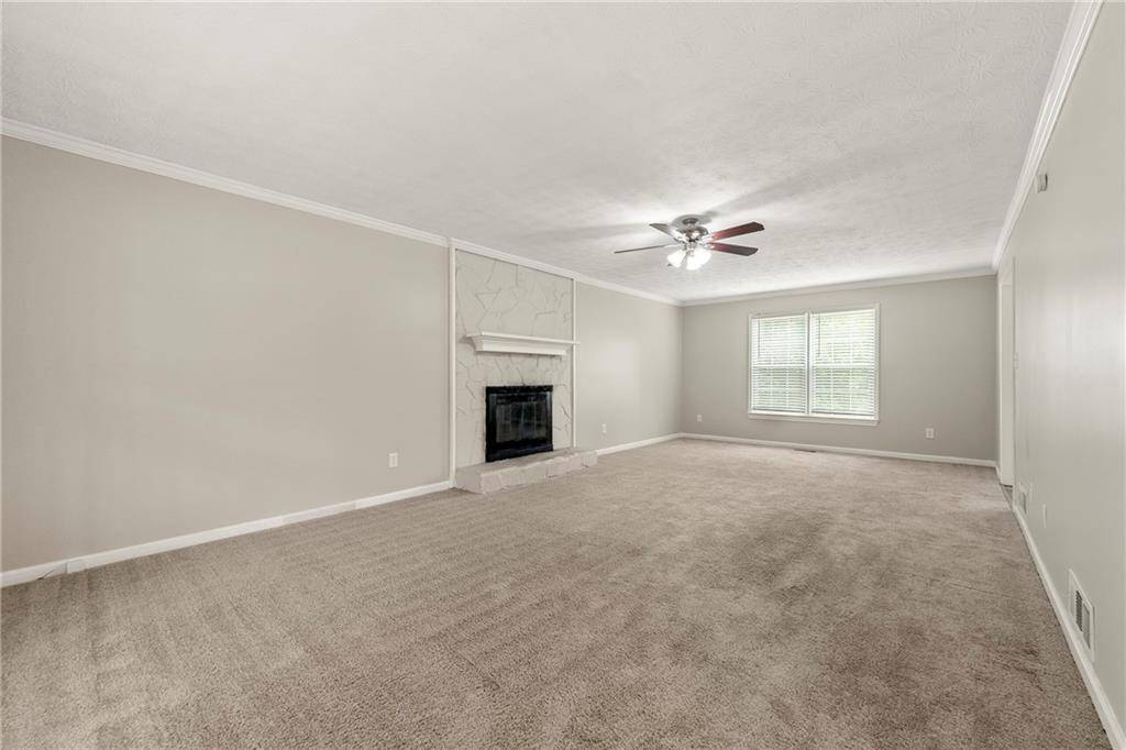 Snellville, GA 30078,2802 Oak Meadow LN