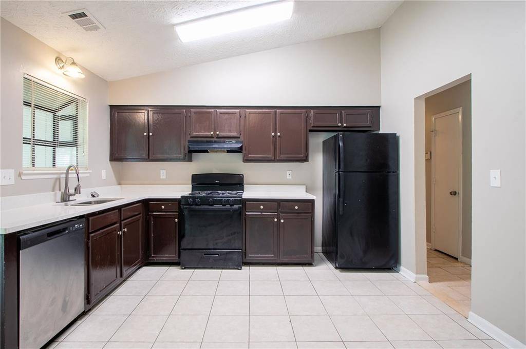 Jonesboro, GA 30238,332 Cheryl CT