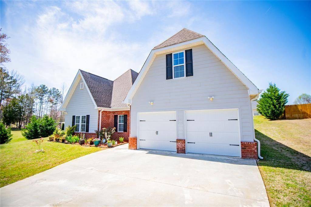 Carrollton, GA 30116,207 Meadow Lake DR