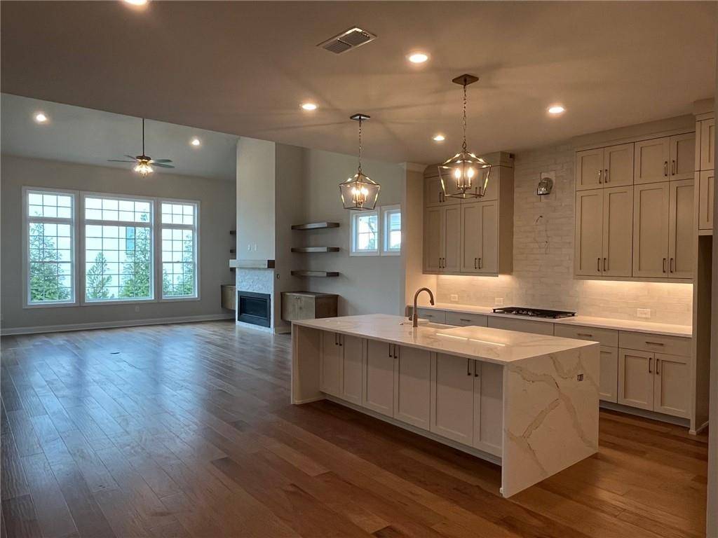 Cumming, GA 30040,486 Broom DR