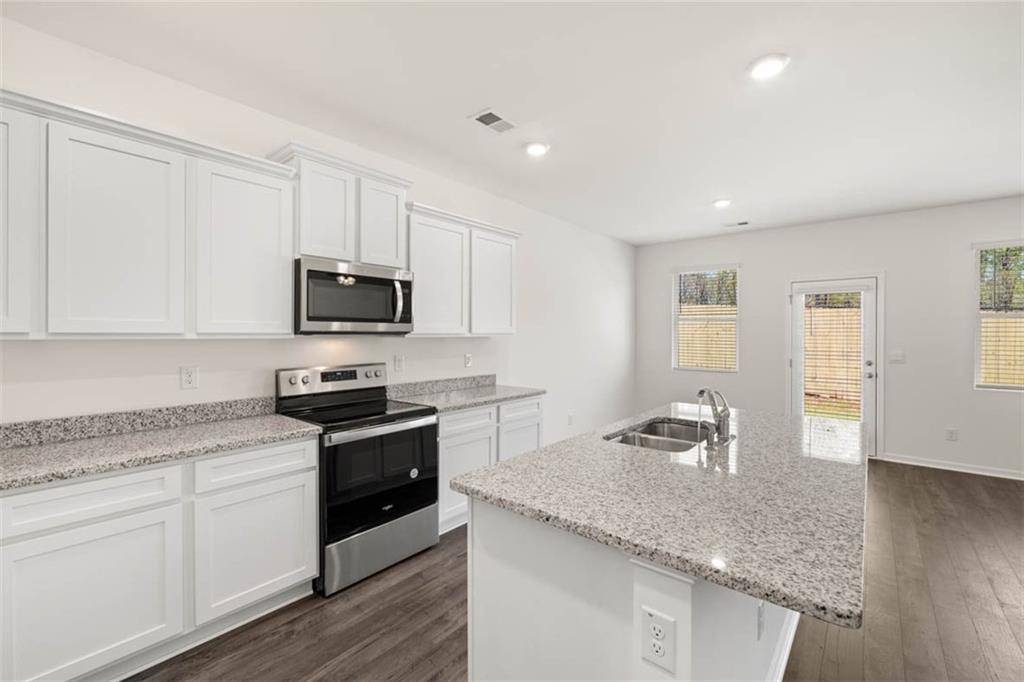Hampton, GA 30228,12090 Conrad Circle