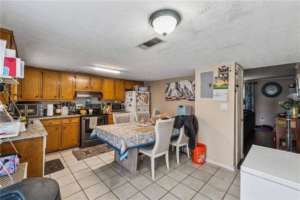 Snellville, GA 30078,3090 Spruce CIR