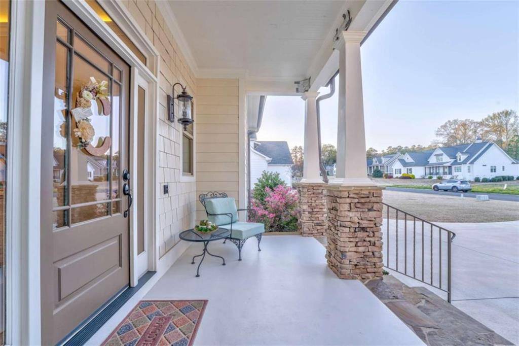 Rome, GA 30165,12 Farm View CT