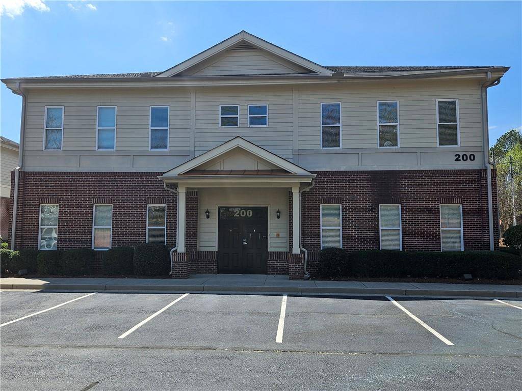 Suwanee, GA 30024,950 Scales RD #203