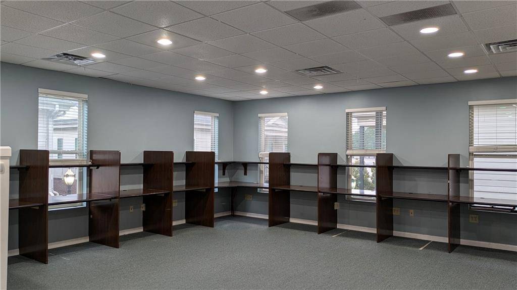 Suwanee, GA 30024,950 Scales RD #203