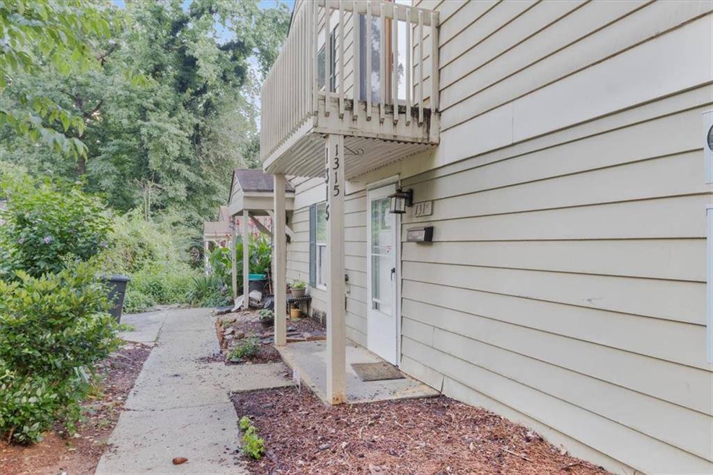 Marietta, GA 30008,1315 Old Coach RD SW
