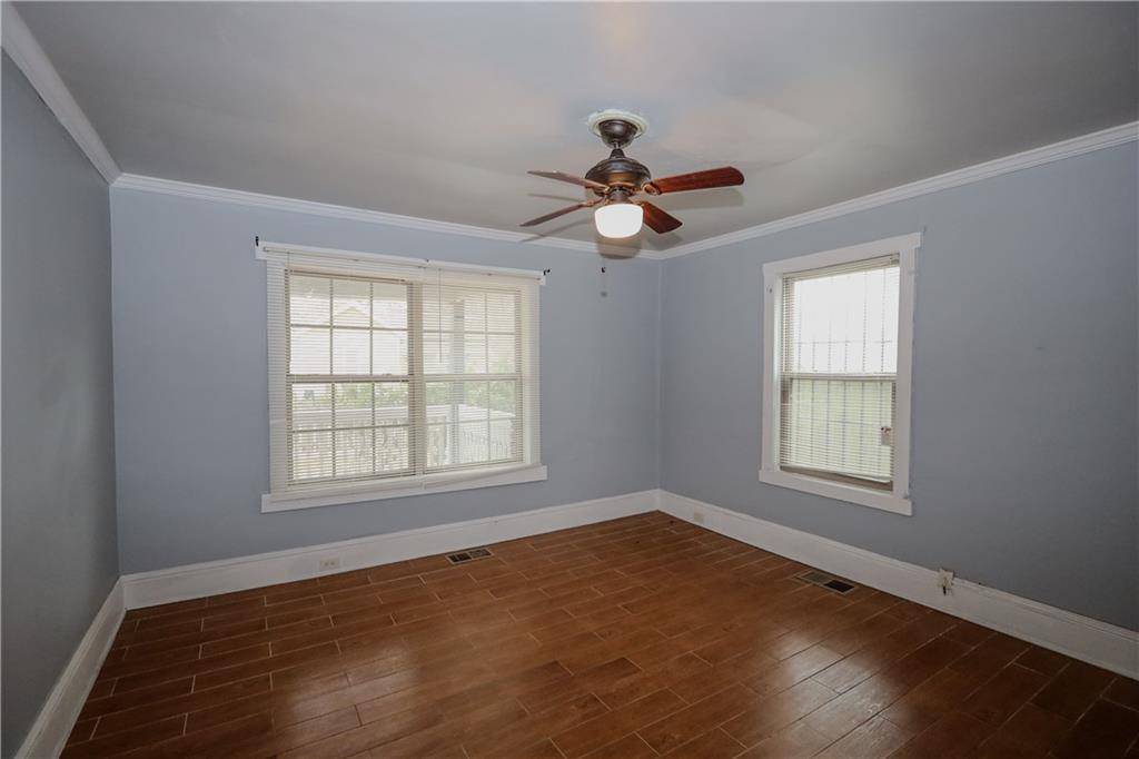 Atlanta, GA 30344,1852 E Farris AVE