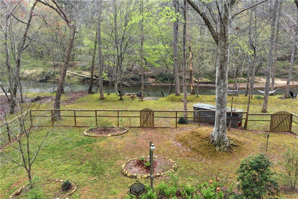 Dahlonega, GA 30533,1060 Golden AVE