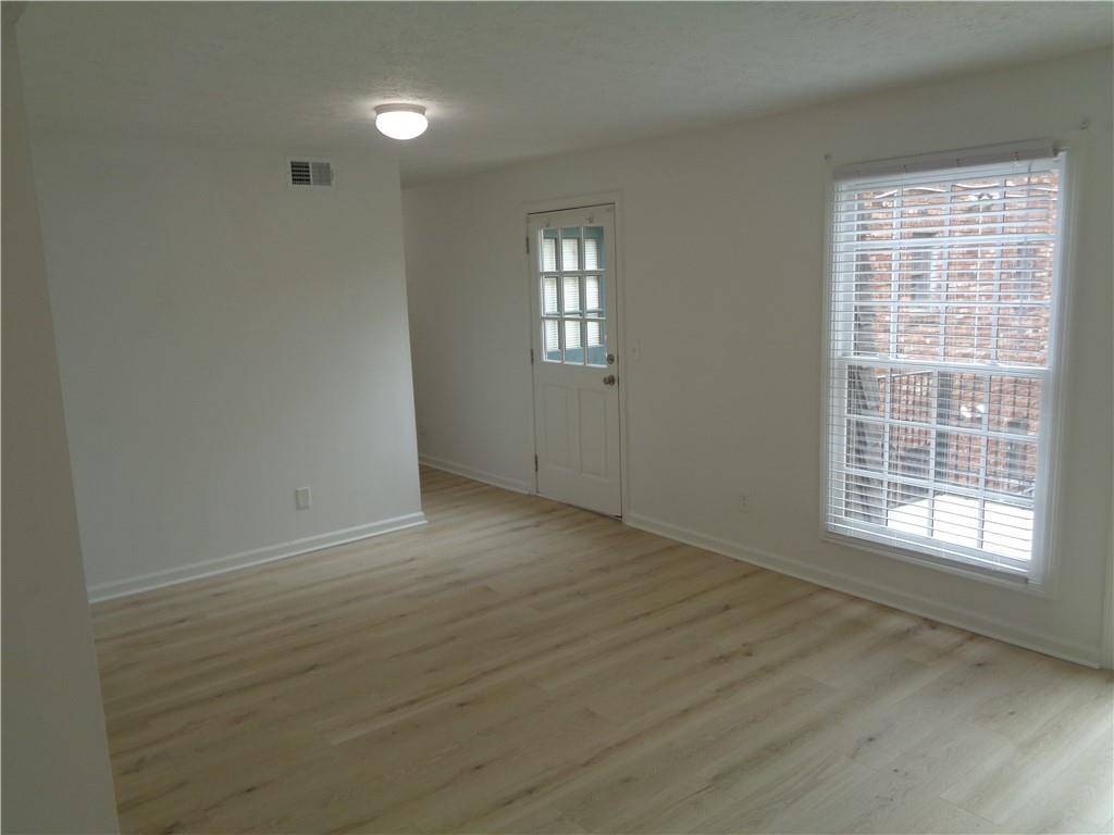 Atlanta, GA 30341,3091 Colonial WAY #B4