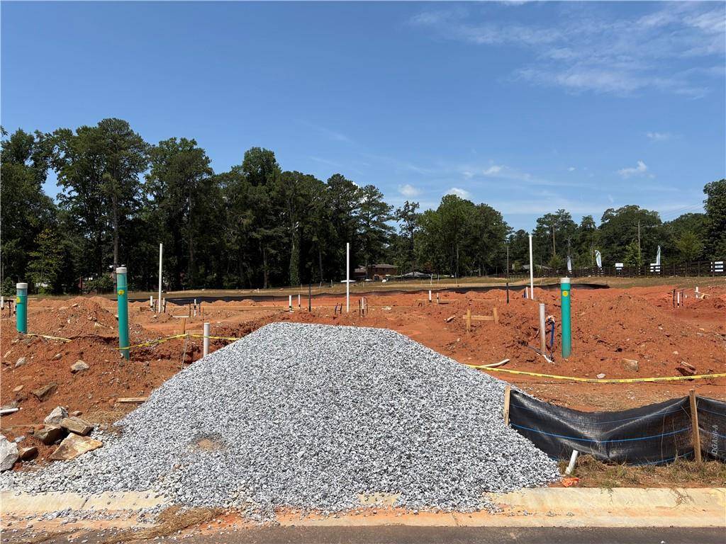 Morrow, GA 30260,6348 Towhee WAY