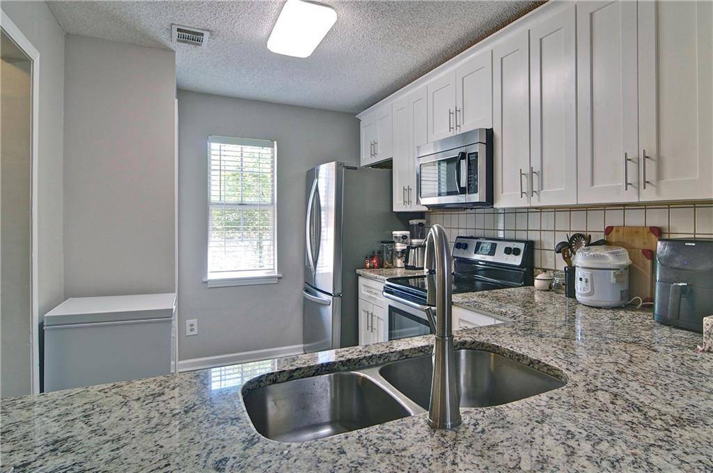 Duluth, GA 30096,4095 Stillwater DR