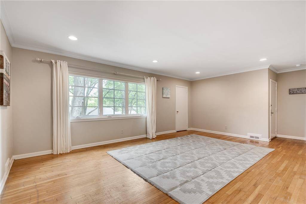Atlanta, GA 30306,1360 Briarwood DR NE #4