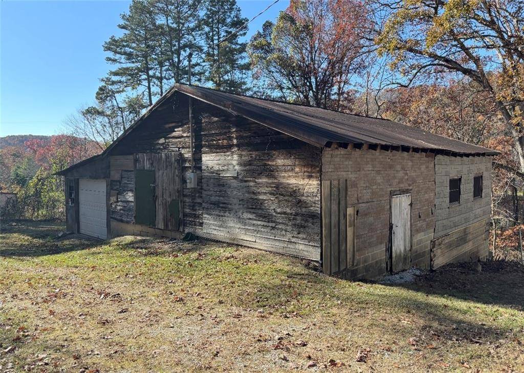 Toccoa, GA 30577,28 Old Clarksville RD