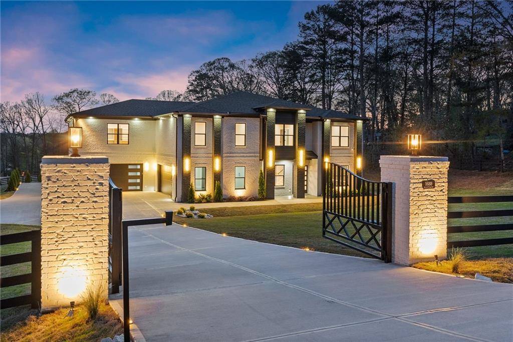 Hoschton, GA 30548,1688 Mineral Springs RD