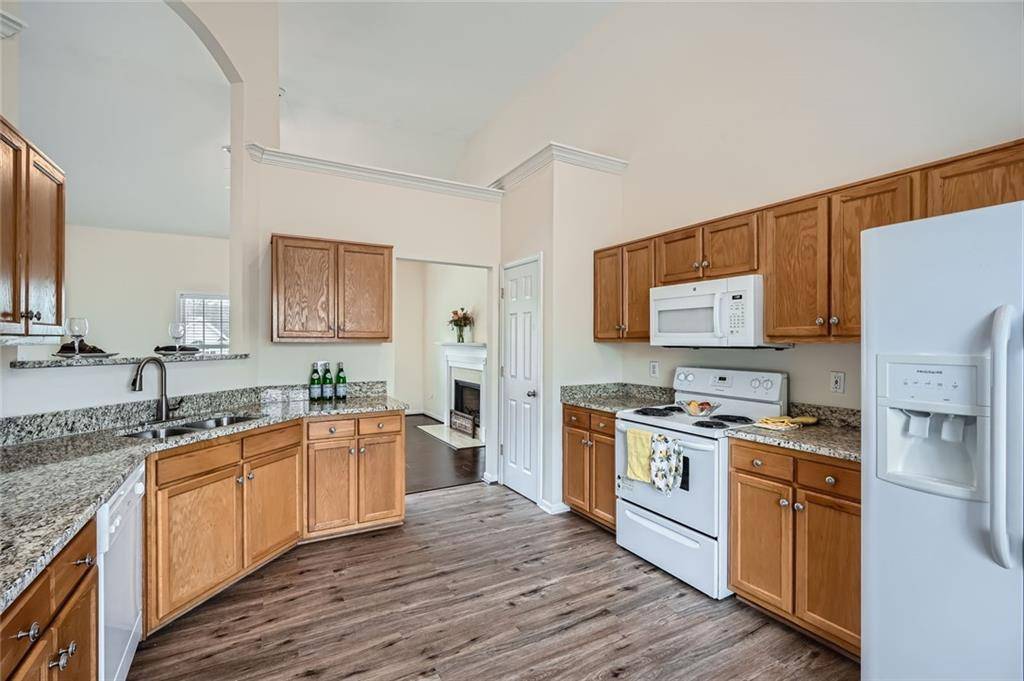 Austell, GA 30106,5997 Tate DR