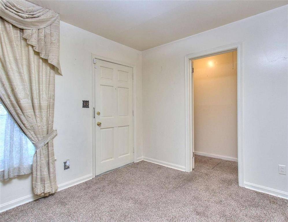 Atlanta, GA 30311,1245 Shore DR