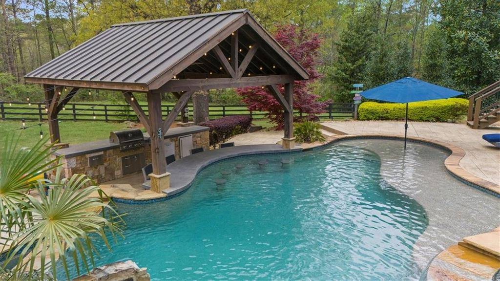 Roswell, GA 30075,332 Chaffin RD