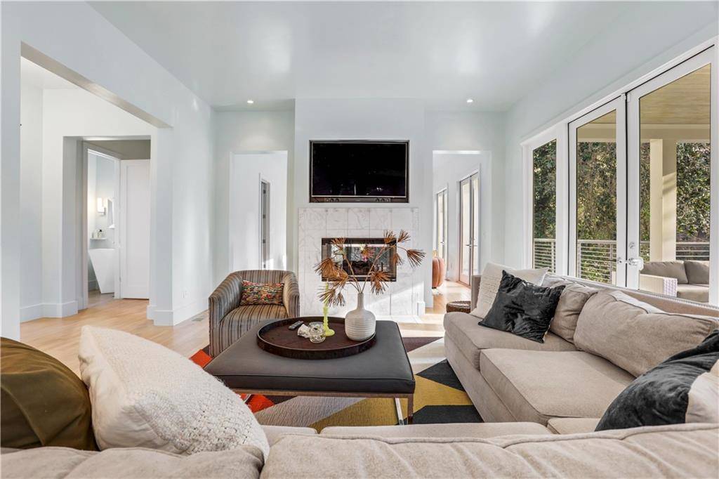 Atlanta, GA 30327,918 Peachtree Battle CIR NW