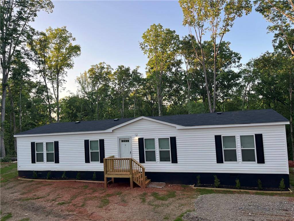 Royston, GA 30662,31 Dons CT