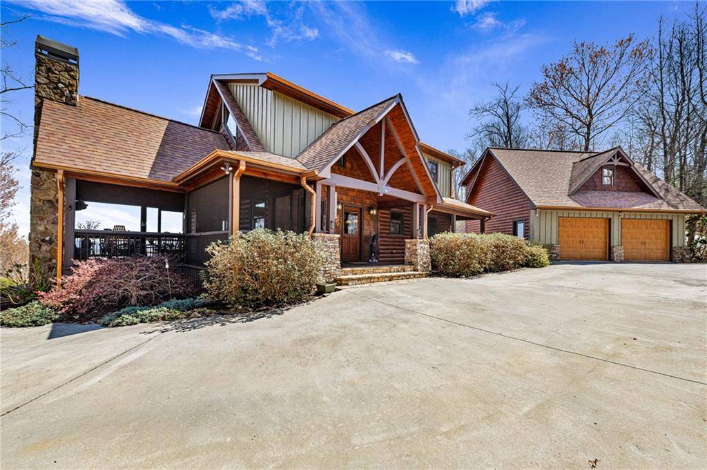 Blue Ridge, GA 30513,218 Chickadee DR
