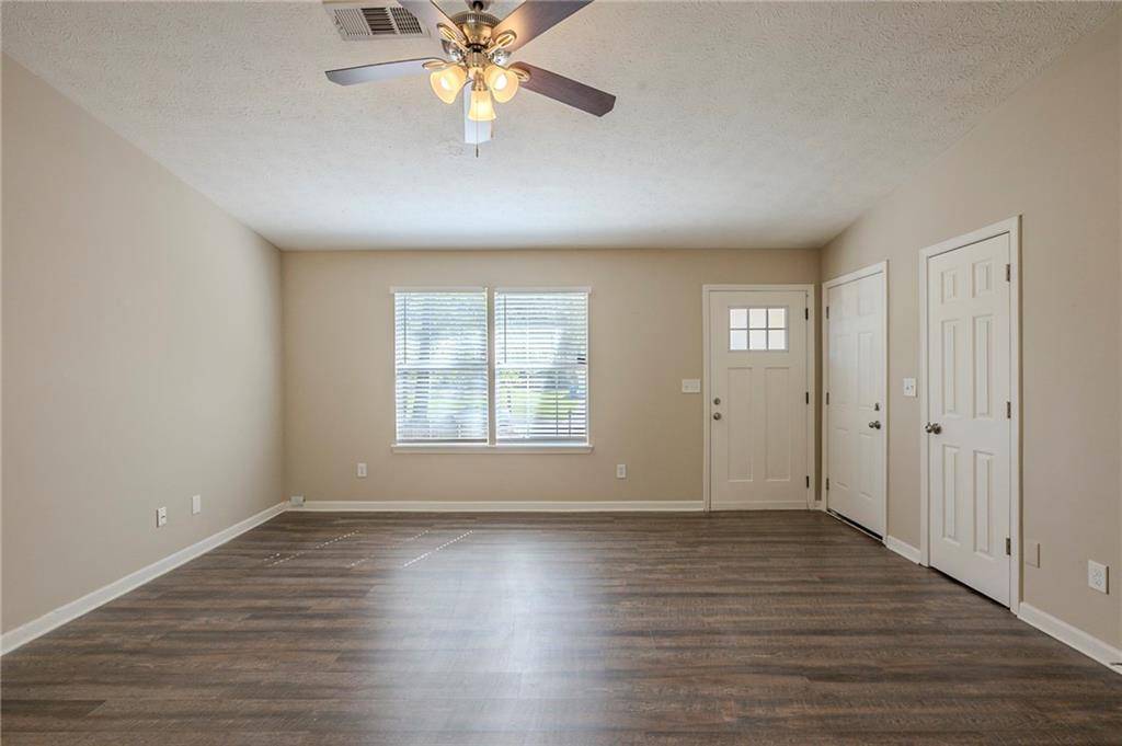 Atlanta, GA 30349,6520 Emerald Pointe CIR