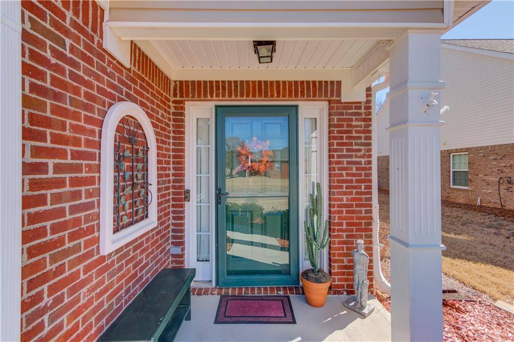 Jefferson, GA 30549,350 Lakeview Bend CIR