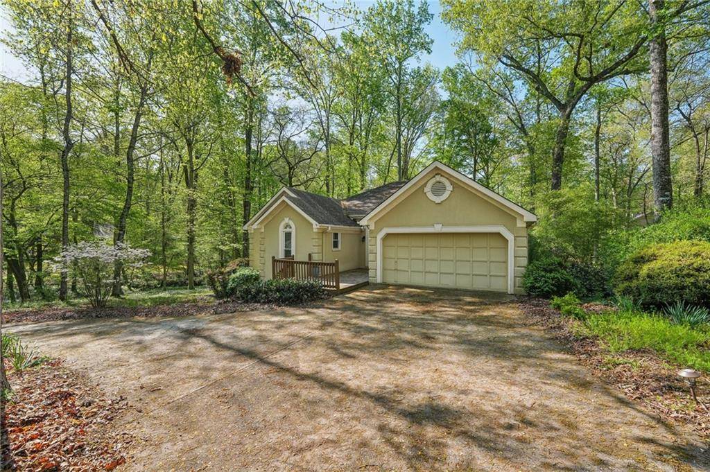 Alpharetta, GA 30009,230 Oakmere DR