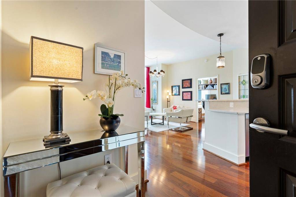 Atlanta, GA 30309,1080 Peachtree ST NE #3213